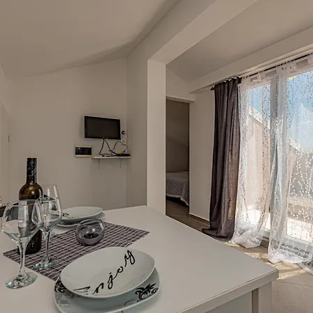 With Parking Space Bilo, - 23259 Daire