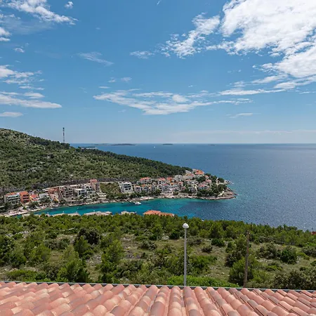 With A Parking Space Bilo, - 23259