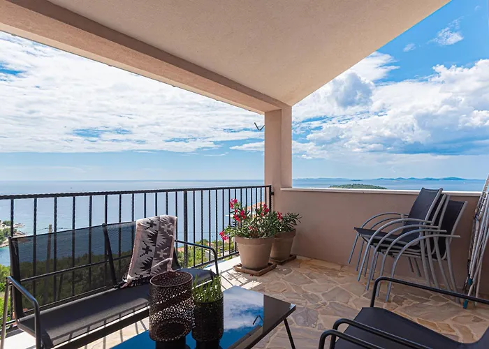 With A Parking Space Bilo, - 23259 Appartement Primošten