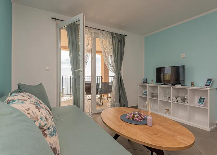 With A Parking Space Bilo, - 23259 *