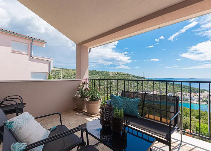 With A Parking Space Bilo, - 23259